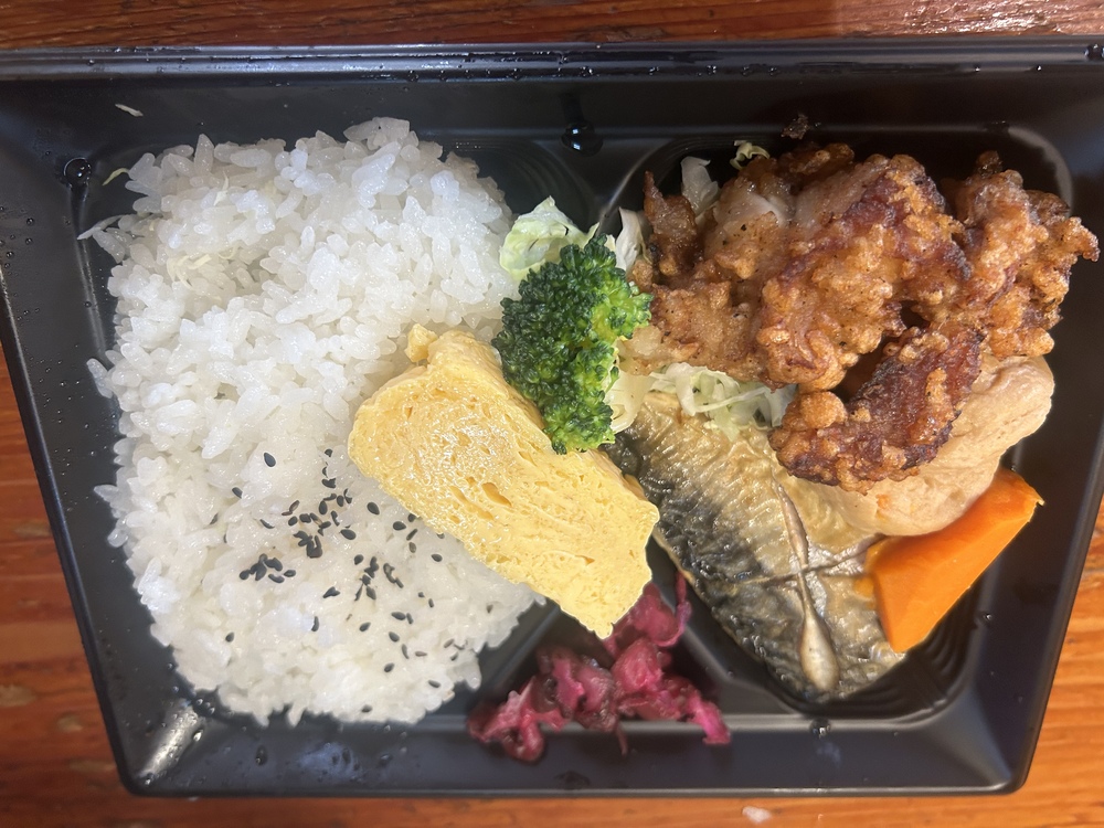 ③鯖塩焼き弁当